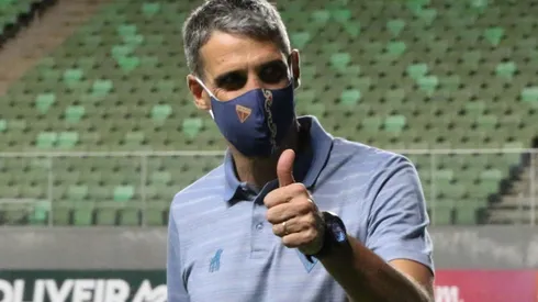 Foto: Fernando Moreno/AGIF - Vojvoda quer esperar eventual oferta do Flamengo ao término da temporada