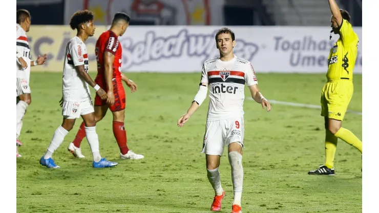 Marcello Zambrana/AGIF - Pablo e Tchê Tchê entre as maiores compras do São Paulo.