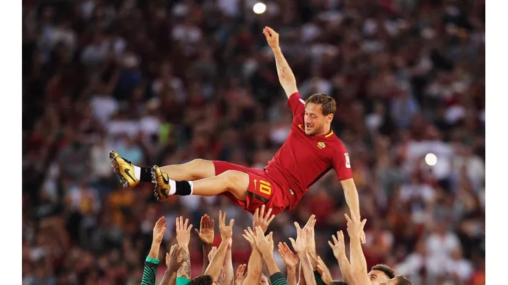 Foto: Paolo Bruno/Getty Images | Totti se dedicou por 25 anos ao Roma