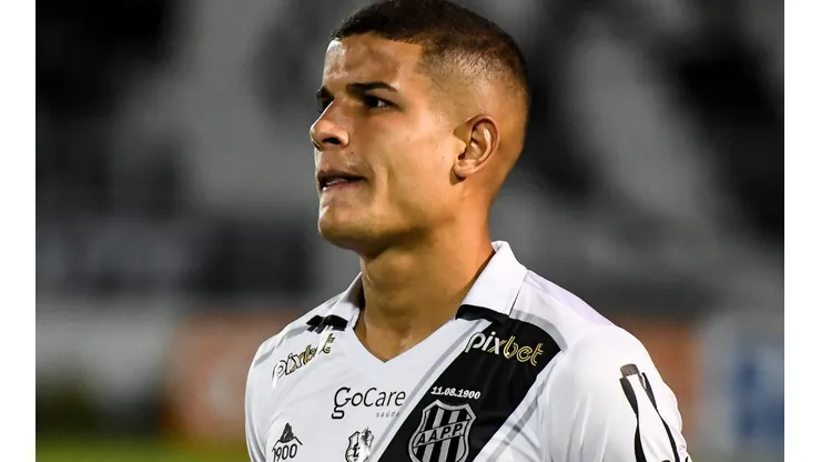 Foto: Álvaro Jr./PontePress/Divulgação - Felipe Albuquerque: defendeu a Ponte Preta em 2021