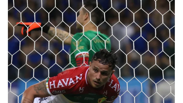 Foto: Fernando Moreno/AGIF - Com 17 gols, Edu foi artilheiro da Série B pelo Brusque
