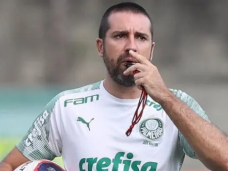 João Martins se rende ao talento de atacante do Palmeiras