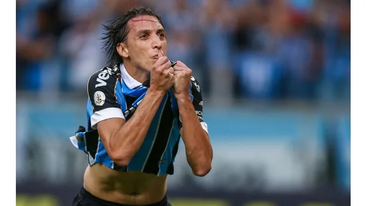 Foto: Lucas Uebel/Getty Images/ Os cinco melhores zagueiros que o Grêmio já teve em seu elenco