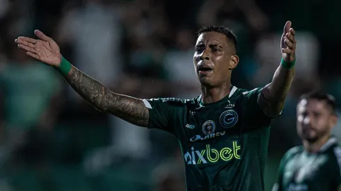 Foto: Heber Gomes/AGIF | Alef Manga está na lista de possiveis Goiás para a Série A