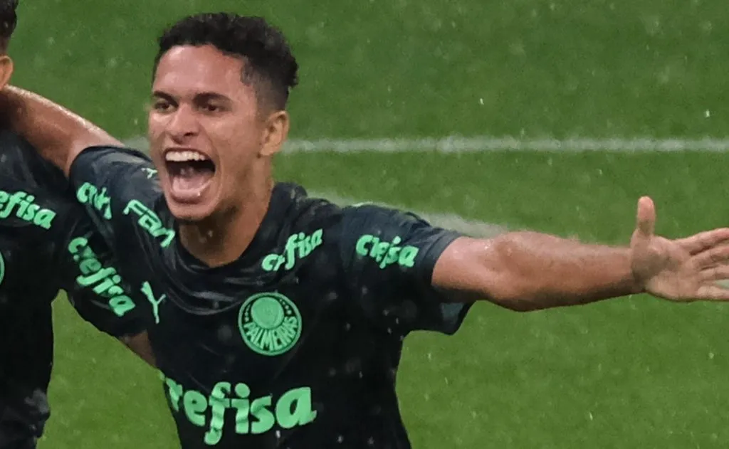 Gabriel Silva é revelado pelo Palmeiras - (Foto: Marcello Zambrana/AGIF)