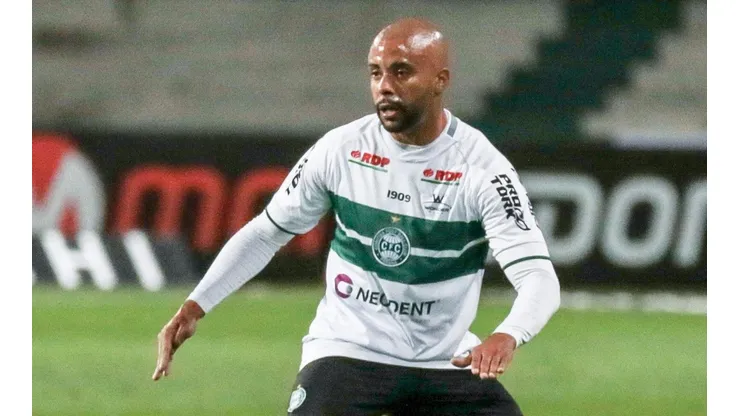 Foto: Robson Mafra/AGIF