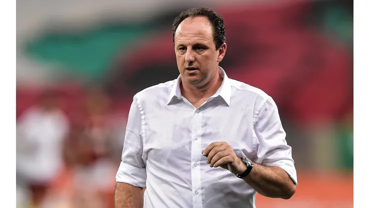 Foto: Thiago Ribeiro/AGIF- Ceni: mexeu na equipe titular do Tricolor após derrota para o Flamengo