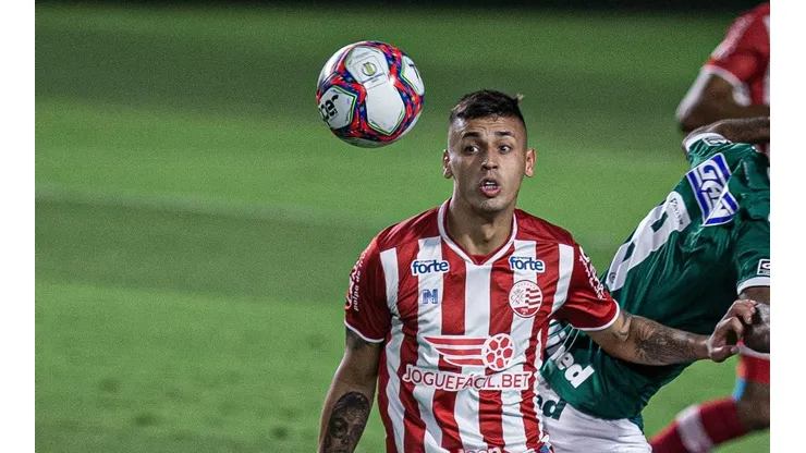Foto: Heber Gomes/AGIF | Marciel chegou ao Náutico em fevereiro deste ano