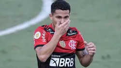 Foto: Thiago Ribeiro/AGIF - João Gomes é atualmente reserva no Flamengo