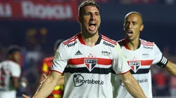 Foto: Marcello Zambrana/AGIF - Calleri é um dos jogadores queridos pela torcida são-paulina