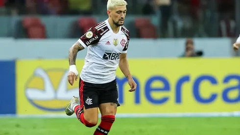 Foto: Pedro H. Tesch/AGIF - Arrascaeta foi um dos destaques da final com uma assistência