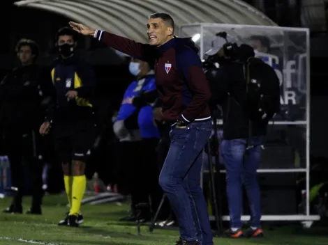 Com apenas um desfalque, Vojvoda volta a campo com jogadores em preparação contra o Juventude