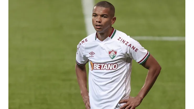 Foto: (Marcello Zambrana/AGIF) - David Braz não aprovou a arbitragem do jogo do Fluminense