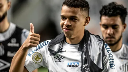Foto: Ivan Storti/Santos FC/Divulgação – Sandry: vem ganhando minutos após lesão grave