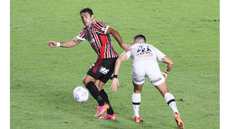 Éder tem contrato com o São Paulo até 2022 (Foto: Fernanda Luz/AGIF)