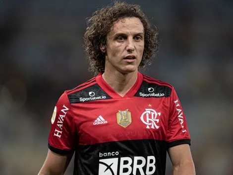 David Luiz pode se tornar o terceiro zagueiro a ser campeão da Champions e da Libertadores