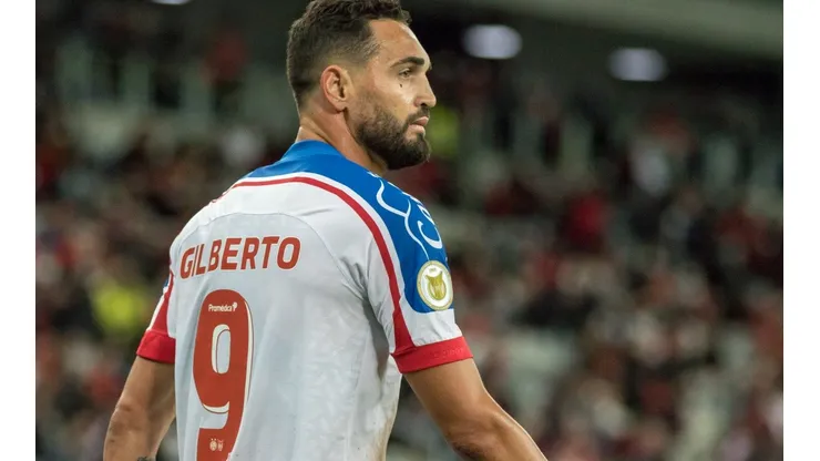 Gilberto está em final de contrato com o Bahia (Foto: Robson Mafra)