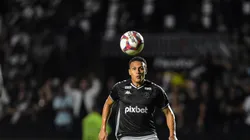 Foto: Thiago Ribeiro/AGIF - Léo Jabá quando atuava pelo Vasco
