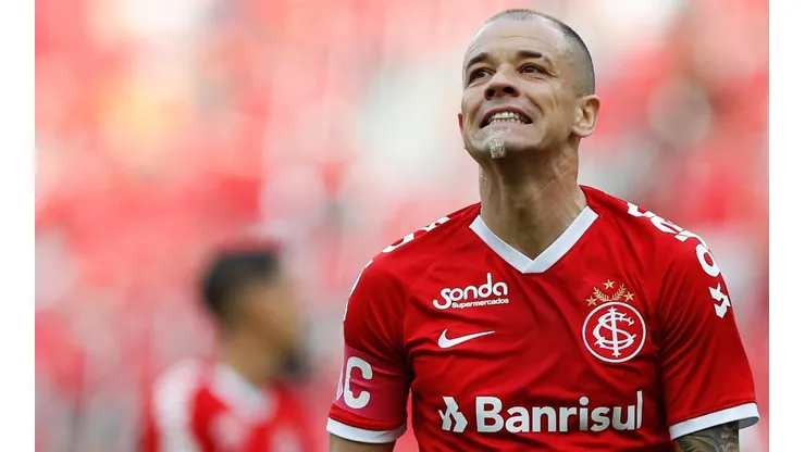 Foto: Jeferson Guareze/AGIF - D'Ale fez história com a camisa do Inter.