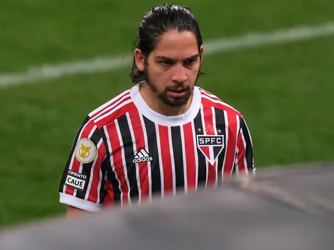 Ceni enumera posições que não pode escalar Benítez