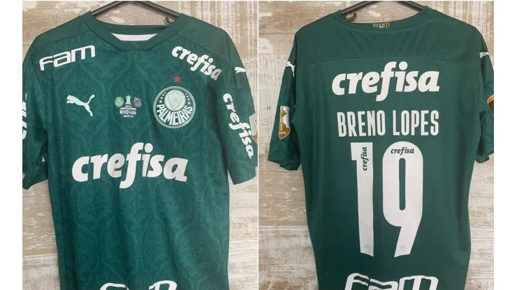 Camisa que Breno Lopes utilizou na final, enviada pela família (Foto: Divulgação/Acervo Pessoal)