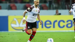 Foto: Pedro H. Tesch/AGIF | Arrascaeta estará à disposição na final da Libertadores