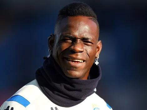 Ex-companheiro de Balotelli afirma que italiano corria atrás de colegas com isqueiro e spray: "Ele ficou meio estranho"