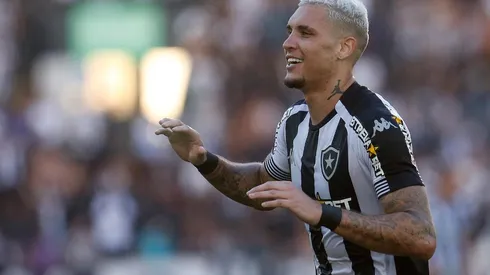 Foto: Vitor Silva/Botafogo/Divulgação - Rafael Navarro: recebeu nova proposta do Botafogo