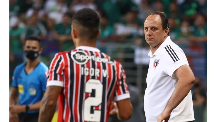 Foto: Marcello Zambrana/AGIF | Rogério Ceni expõe interesse em reserva do Flamengo
