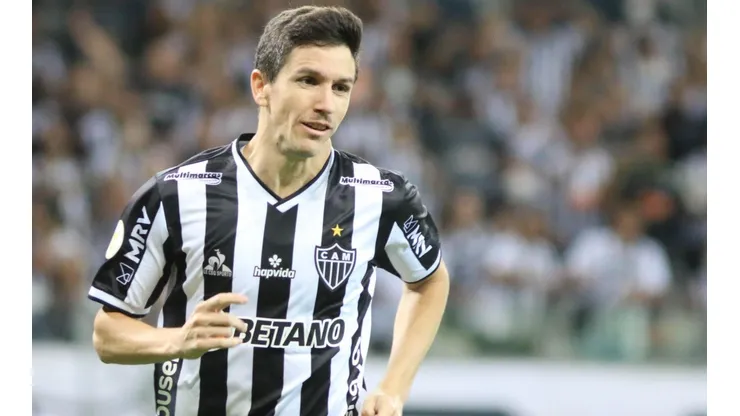 Nacho Fernández, meia do Atlético-MG (Foto: Fernando Moreno/AGIF)