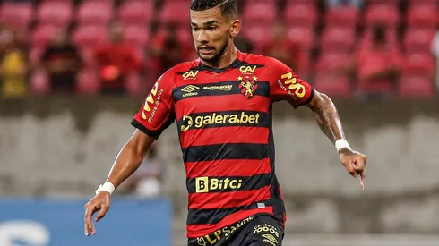 Foto: Paulo Paiva/AGIF - Gustavo: meia é destaque do Sport em 2021