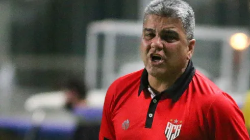 Foto: Fernando Moreno/AGIF - Cabo foi técnico do Vasco recentemente.