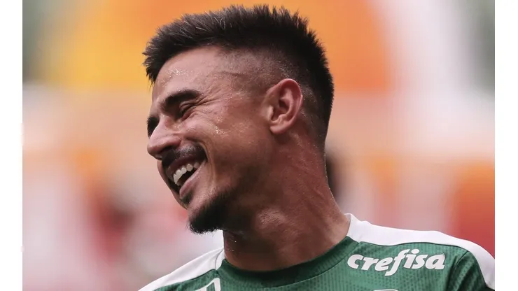 Foto: Ettore Chiereguini/AGIF - Willian é pretendido pelo Peixe