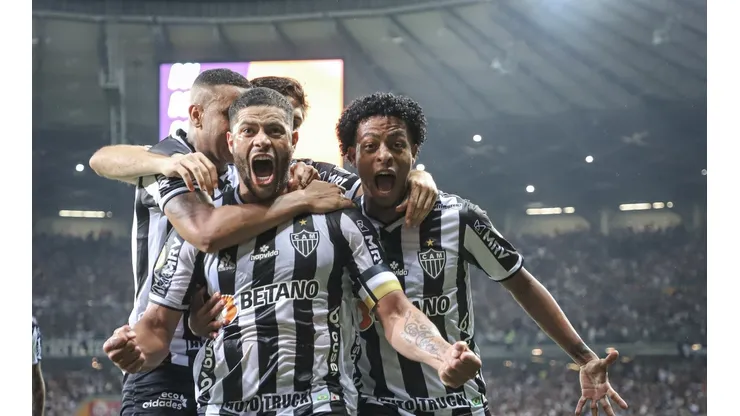 Com Hulk como destaque, o Atlético-MG tem feito uma campanha de recordes no Brasileirão; time está próximo de encerrar jejum de 50 anos sem o título nacional