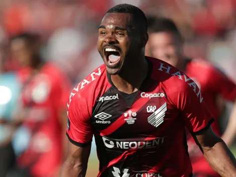 De novo, Nikão decide para o Athletico e conquista o bi da Copa Sul-Americana