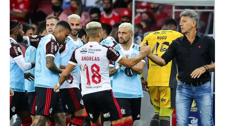 Foto: Pedro H. Tesch/AGIF | Flamengo bateu o Inter por 2 x 1 com gols de Gabriel Barbosa e Andreas Pereira