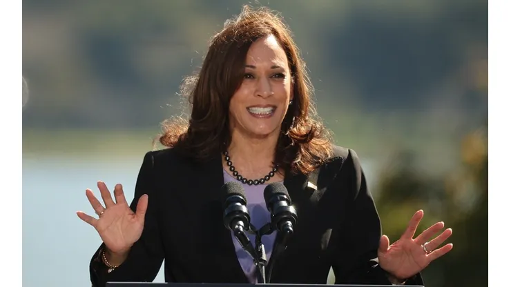 Kamala Harris se tornou a primeira mulher a presidir os Estados Unidos