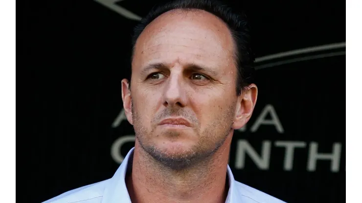 Foto: Alexandre Schneider/Getty Images - Ceni teria indicado Éderson, volante que pertence ao Corinthians, para o São Paulo