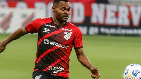 Foto: Gabriel Machado/AGIF - Nikão: já recebeu sondagem do Verdão