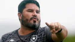 Foto: Vítor Silva/Botafogo - Barroca em ação pelo Bota, em sua segunda passagem, em 2020