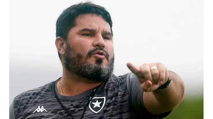Foto: Vítor Silva/Botafogo - Barroca em ação pelo Bota, em sua segunda passagem, em 2020