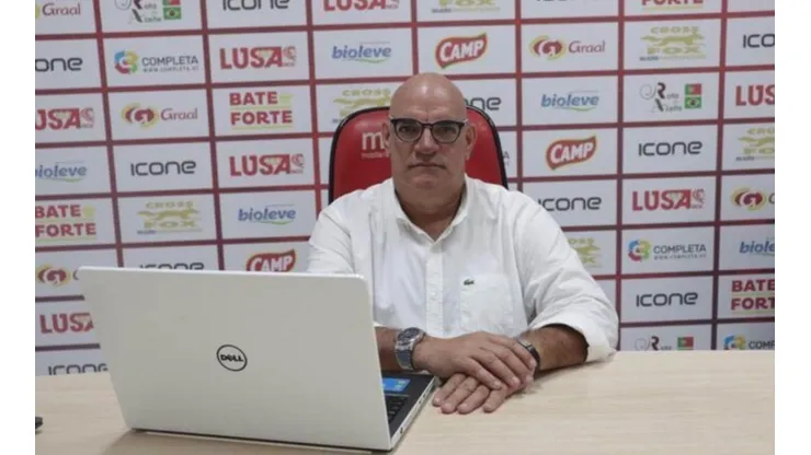 Flávio Alves foi contratado pela Portuguesa em fevereiro de 2020 (Foto: Portuguesa)