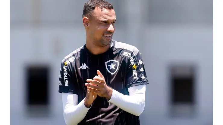 Foto: Vitor Silva/Botafogo - Gilvan atuou em grande parte da Série B e tem renovação engatilhada para 2022