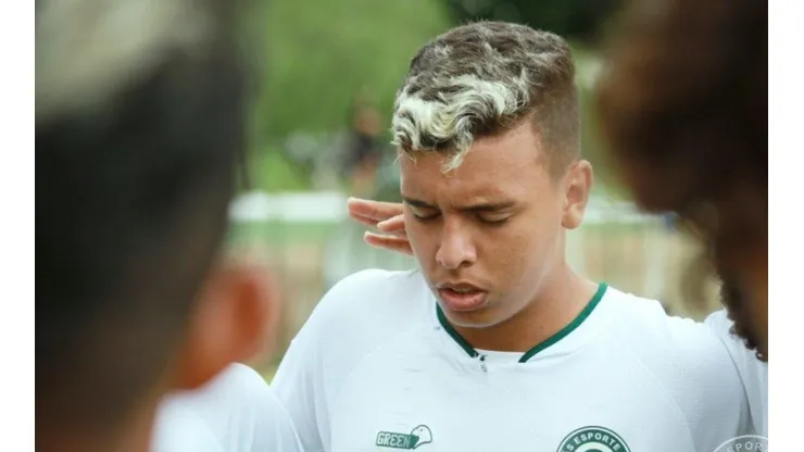 Foto: Divulgação Goiás | Vinicius Popó segue com o Goiás até o fim desta temporada
