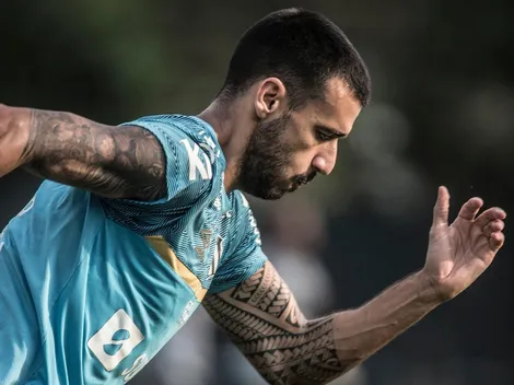 Carille monta 4-4-2 com Camacho e Marcos Guilherme