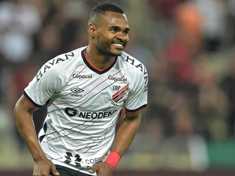 Athletico relaciona 30 jogadores para a final da Sul-Americana