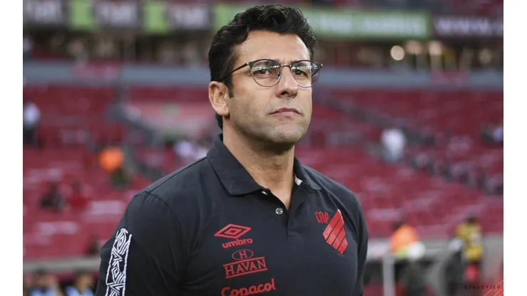 Foto: Gustavo Oliveira/athletico.com.br/Divulgação - Valentim: busca realizar sonho no final de semana