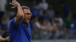 Foto: Fernando Moreno/AGIF - Luxa terá os dois jogadores disponíveis para a próxima partida