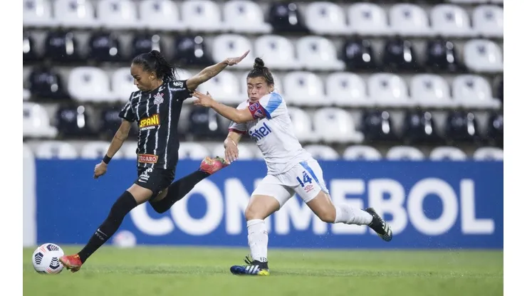 Adriana em jogo do Corinthians contra o Nacional, pela Libertadores Feminina - Foto: Conmebol/Divulgação