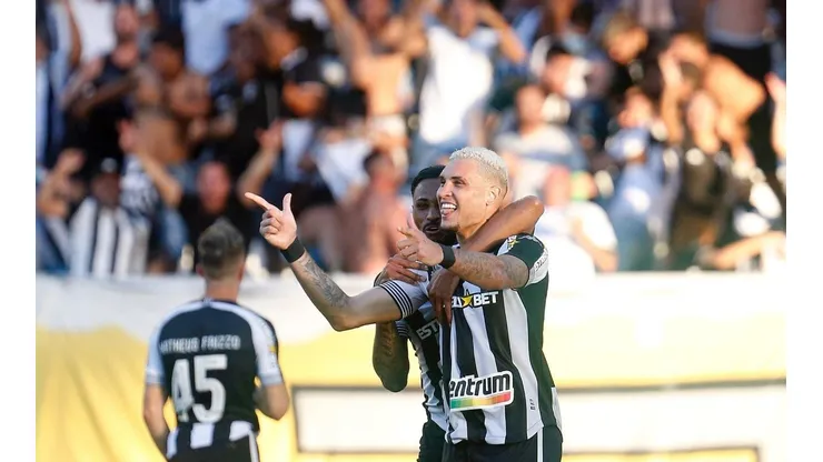 Foto: Vítor Silva/ BFR | Rafael Navarro foi um dos grandes nomes da ascensão do Botafogo
